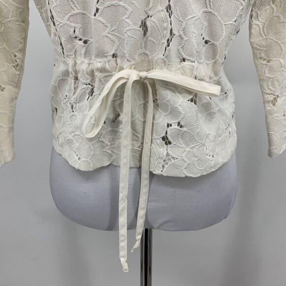 Cabi Jacket Women Small Off White Portrait Lace Floral 3/4 Sleeve Cropped Button - Picture 7 of 15